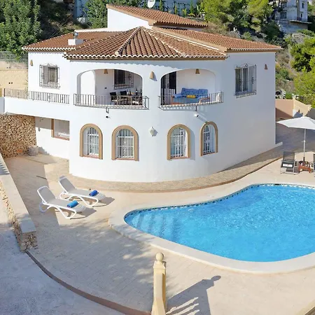 Blanc Villa *